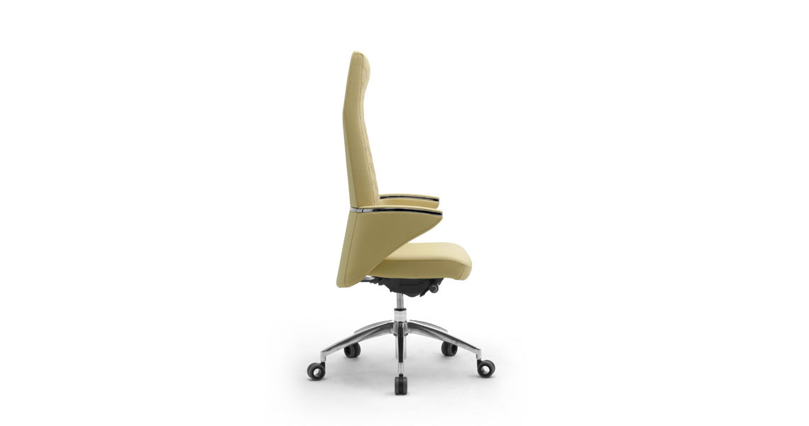 poltrone-ufficio-ergonomiche-in-pelle-img-03