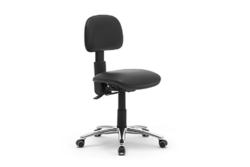 Poltrone e sedie da ufficio regolabili che favoriscono una corretta postura da seduti con ruote Dattilus